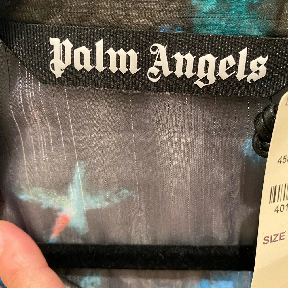 Palm Angels, size large, brand new with tags still attached, collector item. - Picture 5 of 8
